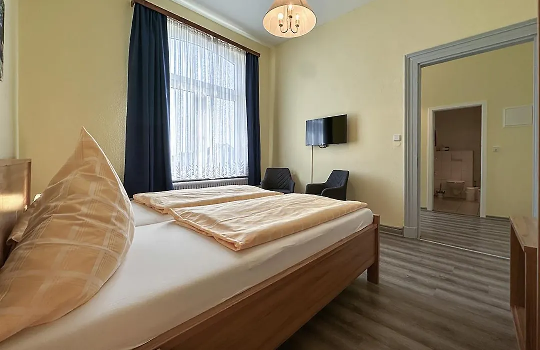 Hotel Graf Waldersee-1